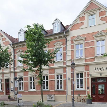 Gut Hotel Stadt Beelitz Extérieur photo